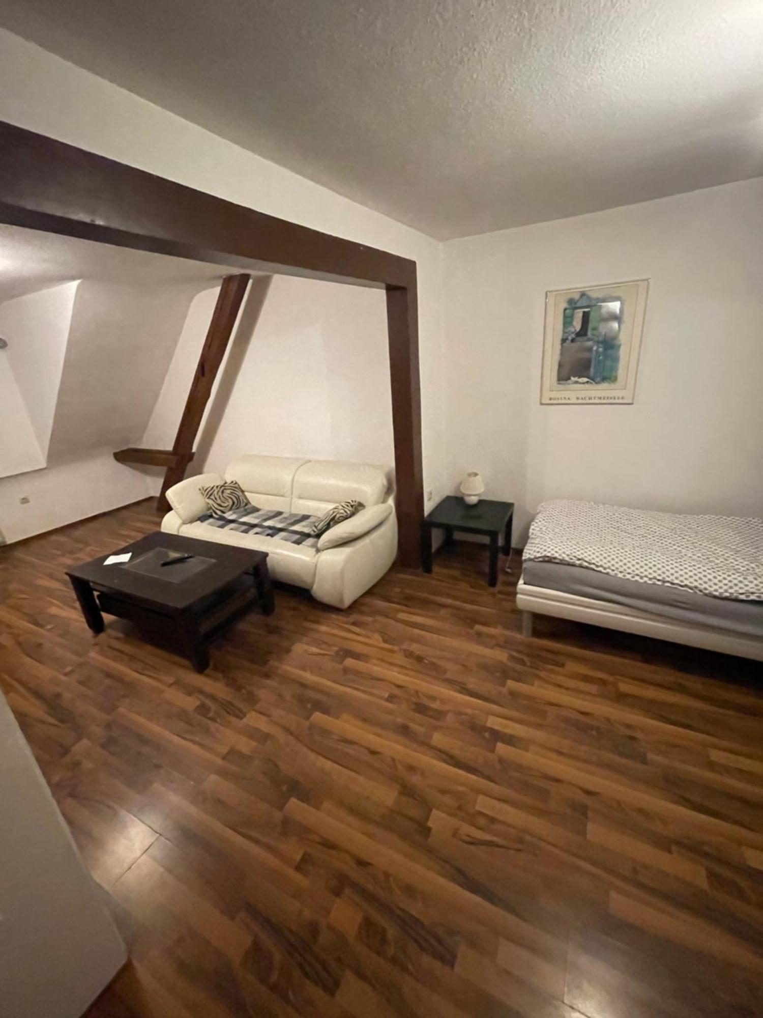 Monteurwohnung Hollaender Bruchsal Buitenkant foto